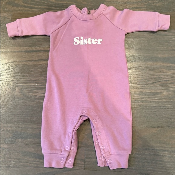 Lavender 'Sister' 0-3M Baby Sweatsuit - Picture 1 of 2